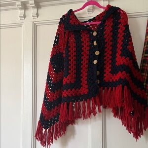 Crochet Hooded Fringe Poncho Sweater - Red & Navy